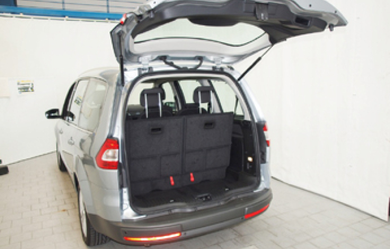 Ford Galaxy Titanium 2 0 Tdci Dpf 5dr Mpv 2010 Ridc