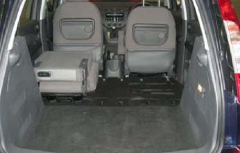 Ford Focus C Max Tdci Zetec 1 6 5dr Mpv Ridc