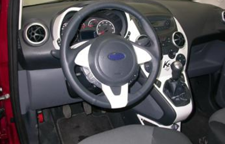 Ford Ka Titanium 1.2 3dr Hatchback 2009 RiDC