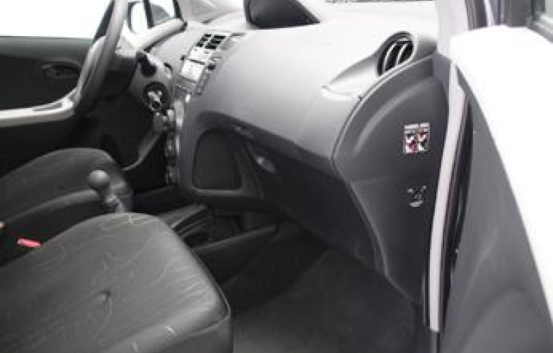 Toyota Yaris 1.0 Cool 5dr hatch 2010 | RiDC