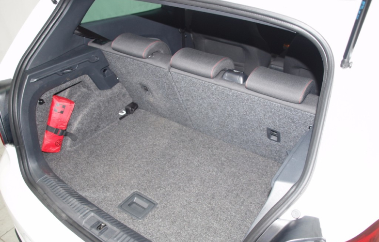 Vw polo online hatchback 2010