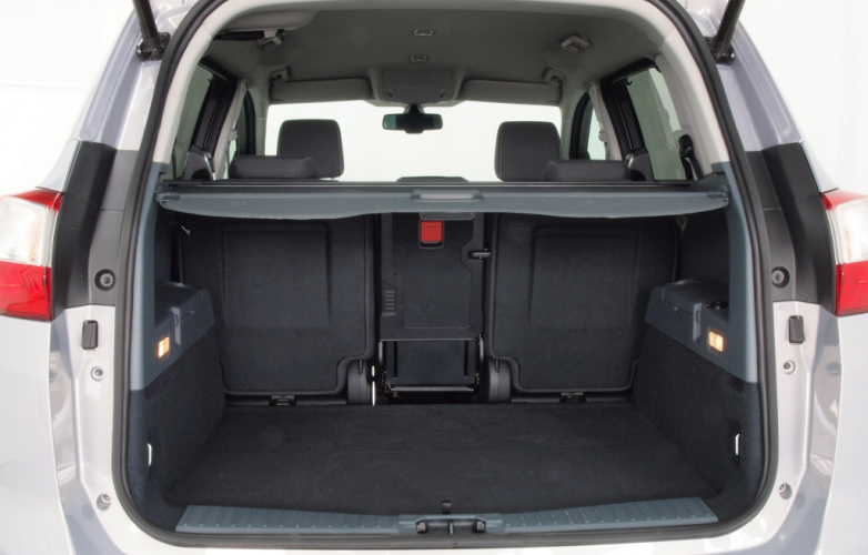 Ford Grand C-max Titanium 2.0 TDCI 5dr MPV 2011 | RiDC