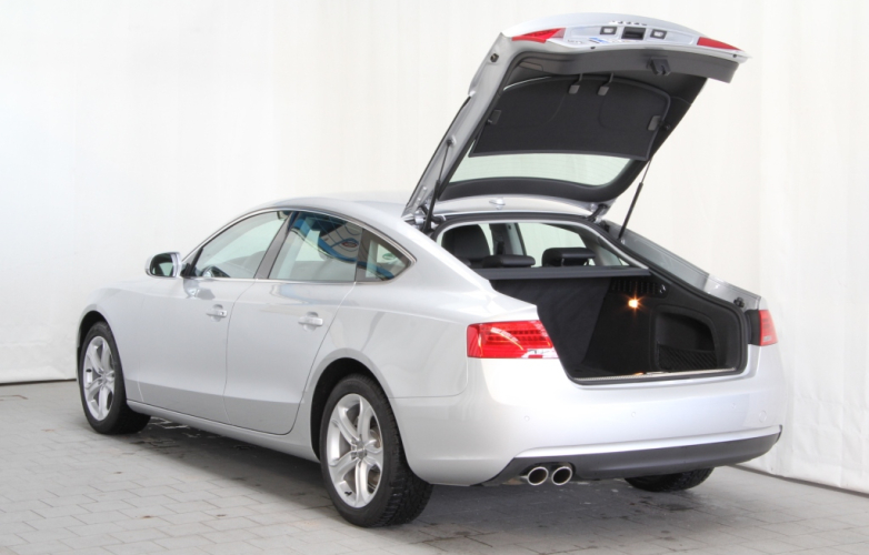 Audi A5 Sportback 2.0TDI 105kW 5dr hatch 2012 RiDC
