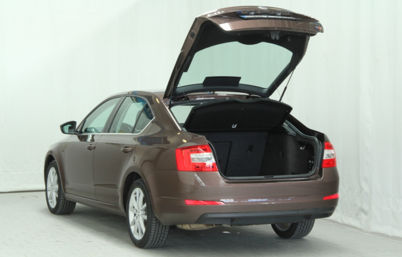 Skoda Octavia Greentec Elegance 1.8 TSI 5dr hatch 2013 RiDC