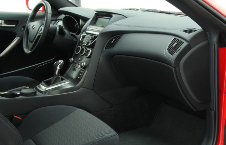Hyundai Genesis Coupe 2.0T 202kW 2dr coupe 2013 RiDC