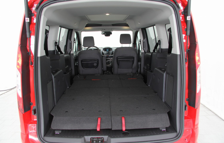 Ford Grand Tourneo Connect 1.6 TDCi Titanium 5dr estate 2014 | RiDC