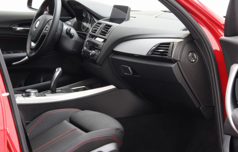 Passenger side - dashboard