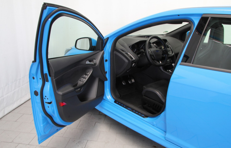 Focus RS5dr hatch 2016 RiDC