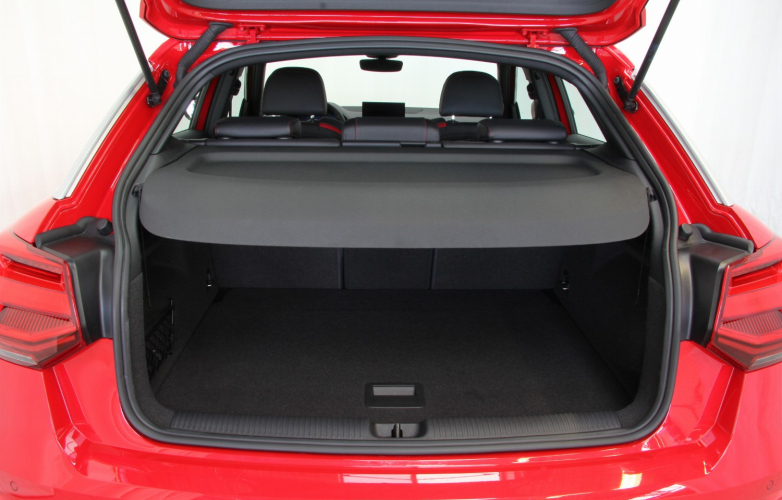 Boot with shelf down