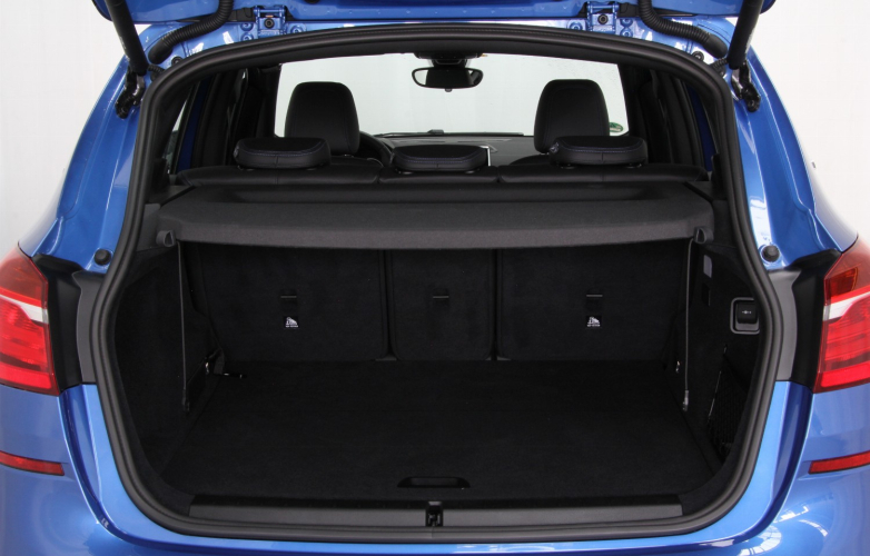 Boot with shelf down
