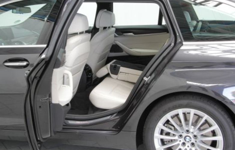 Rear seats