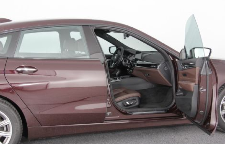 Passenger side - door opening