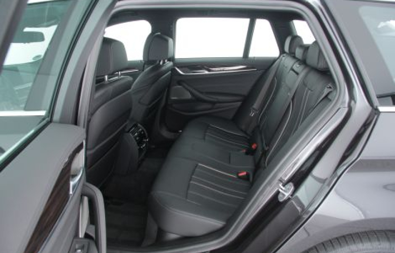 Rear passenger door