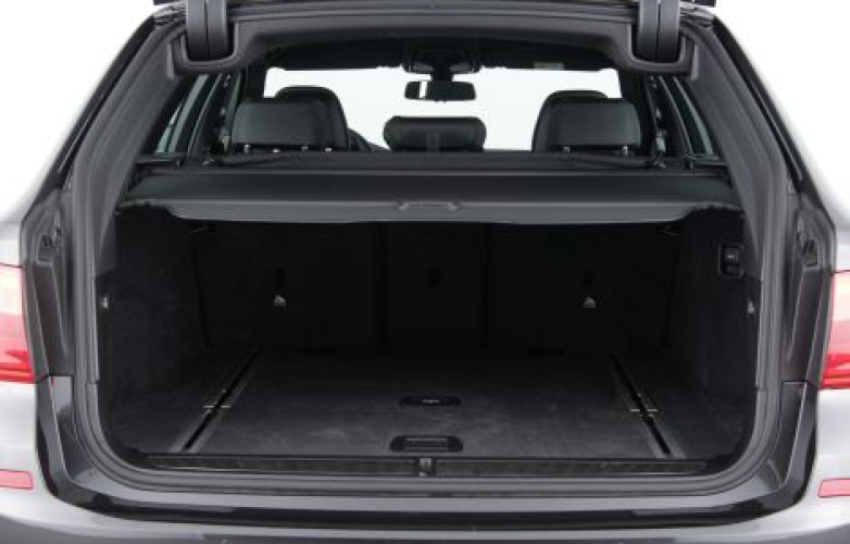Boot with shelf down