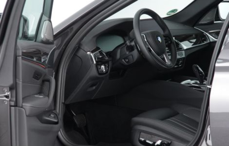 Driver side - steering position