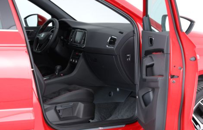 Passenger side - dashboard