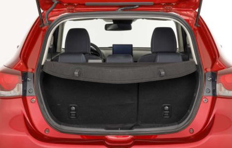 Boot with shelf down