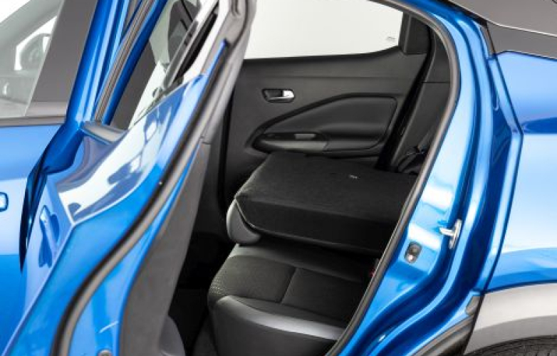 Rear seats