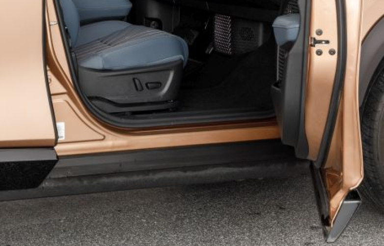 Passenger side - footwell