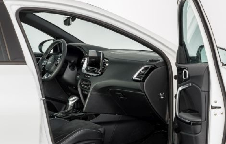 Passenger side - dashboard