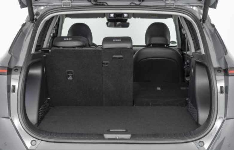 Boot with seats folded 1