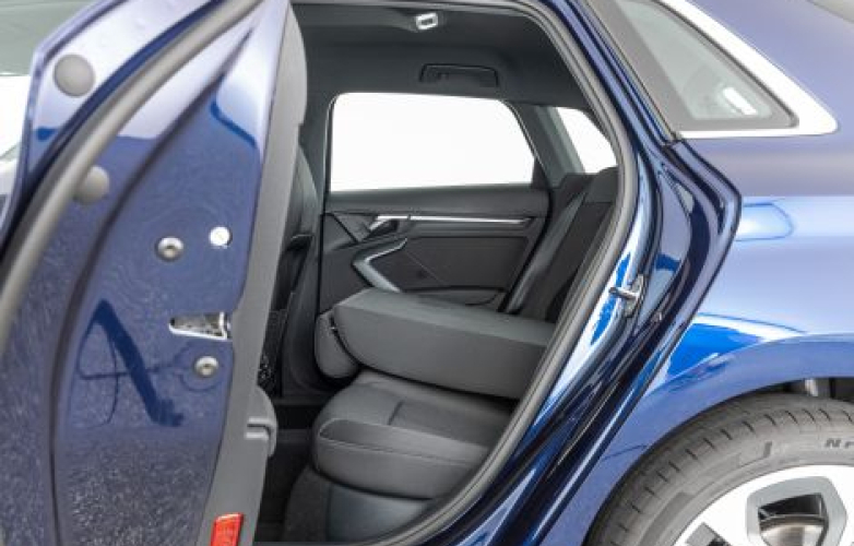 Rear seats
