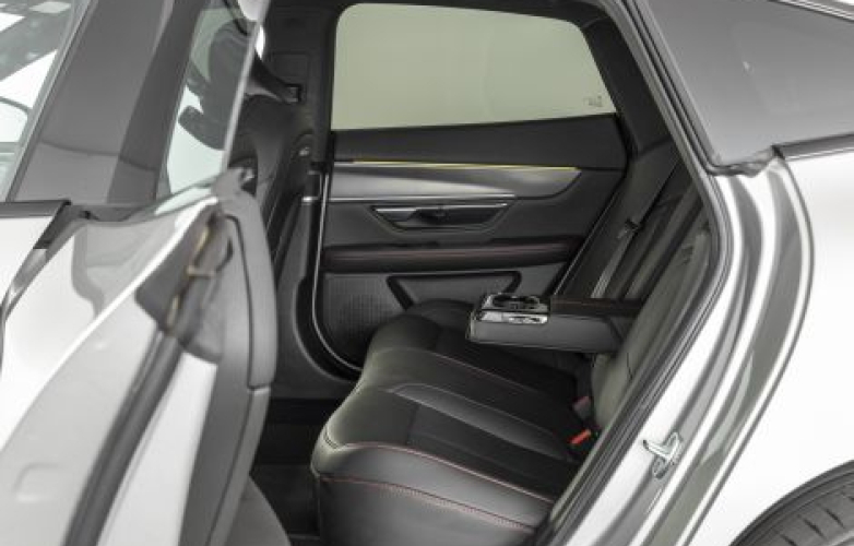 Rear seats