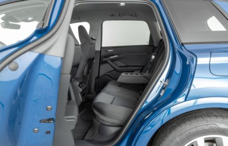 Rear seats